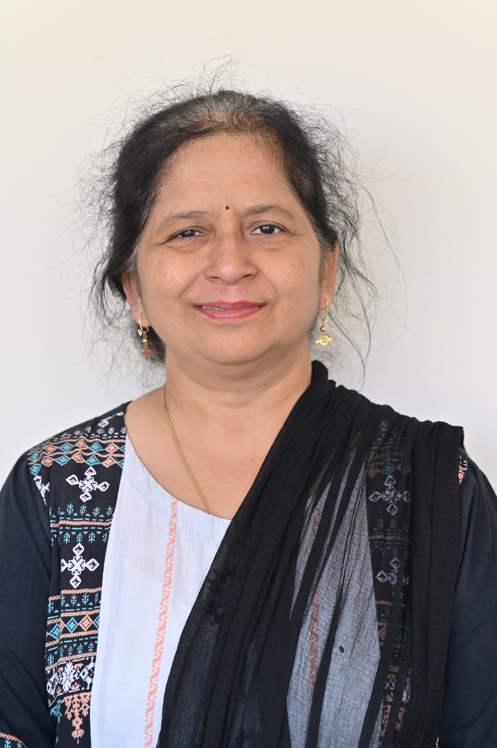 Mrs. Meena Chauhan 