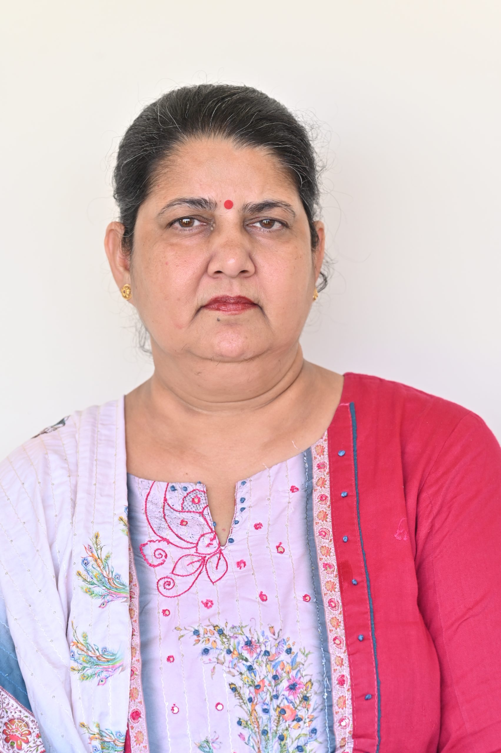 Mrs. Meena Chauhan 
